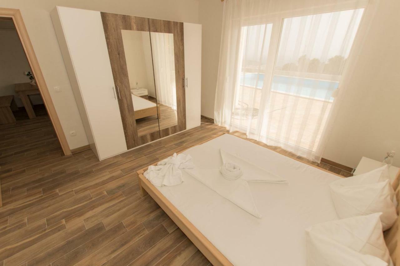 Apartments Matanovi Dvori Makarska Extérieur photo